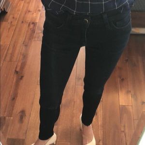 Joe’s the skinny jean dark blue size 25 Stretch